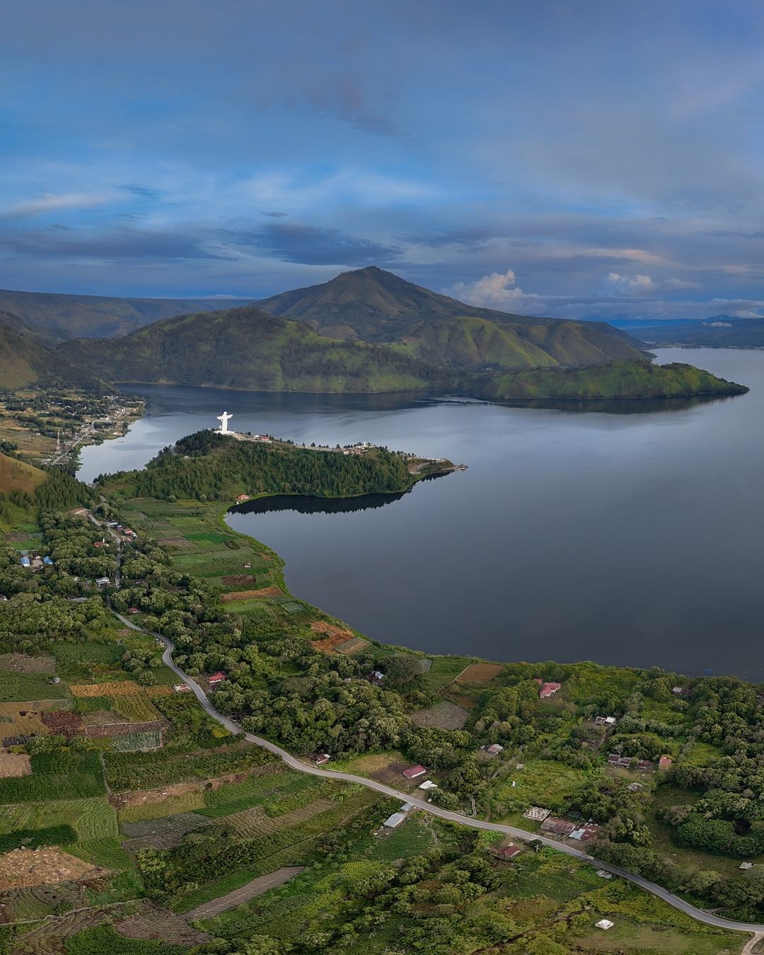 Paket Tour Danau Toba 3D2N: Liburan Singkat Penuh Kenangan